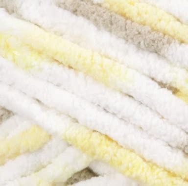 Bernat Baby Blanket 4328 Chick & Bunnies. Polyester